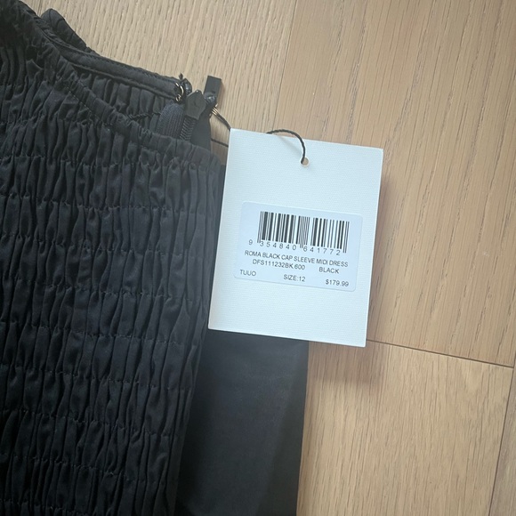 DISSH Black Midi Dress - Picture 8 of 8